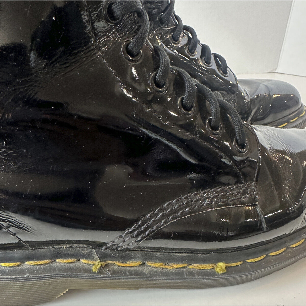 Doc Dr. Martens Shiny Patent Leather Boots Black Lace Sz 8 Moto Grunge *Flawed - Picture 6 of 16